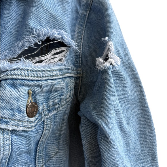 Levi's Light Blue Distressed Denim Jacket - Picture 3 of 4